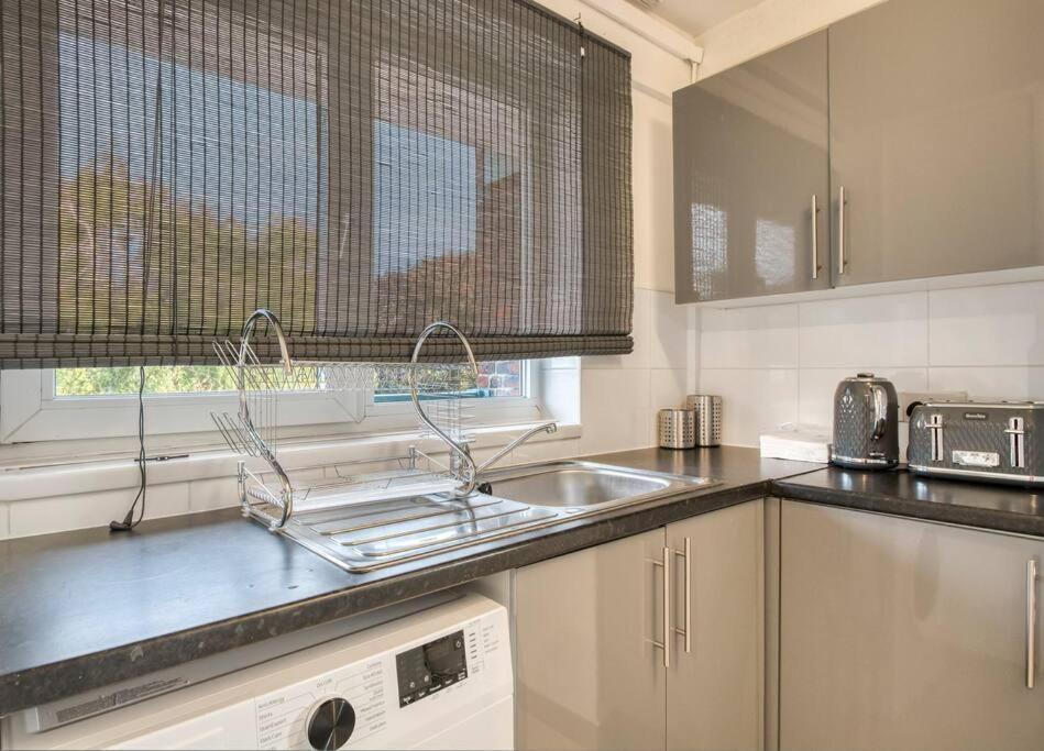 Kings Cross Apartment 4 Br London Eksteriør bilde